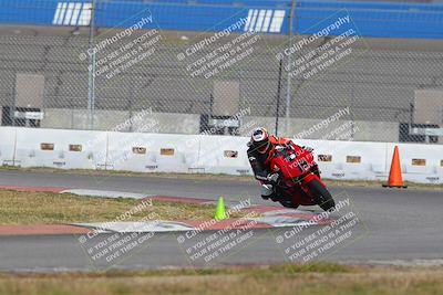 media/Nov-26-2022-Fastrack Riders (Sat) [[b001e85eef]]/Level 3/Session 3 Outside Turn 9/